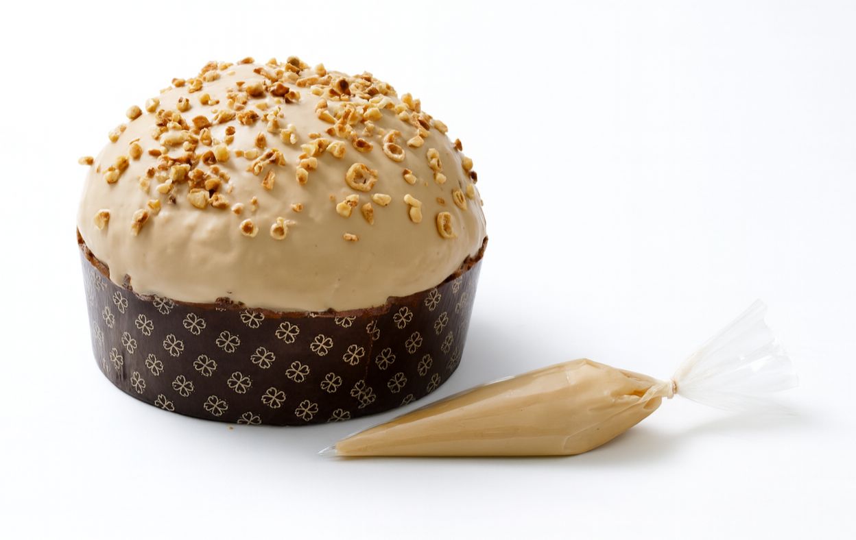 PANETTONE ARTIGIANALE ALLA NOCCIOLA