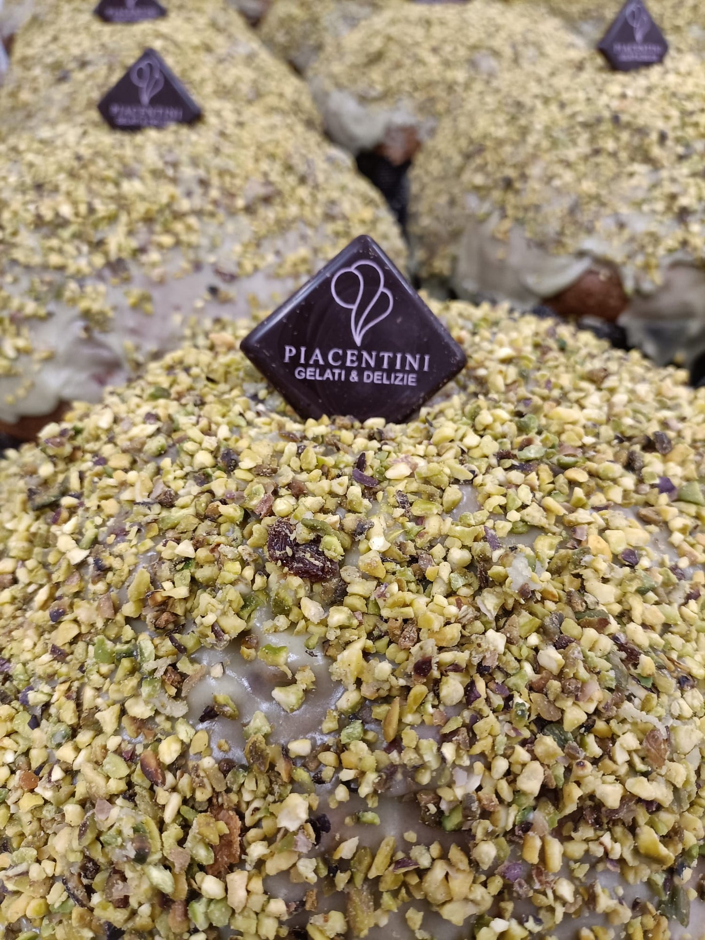 ARTISAN PISTACHIO PANETTONE